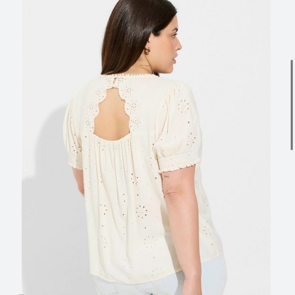 Torrid Abbey Challis Eyelet Back Cut Out blouse